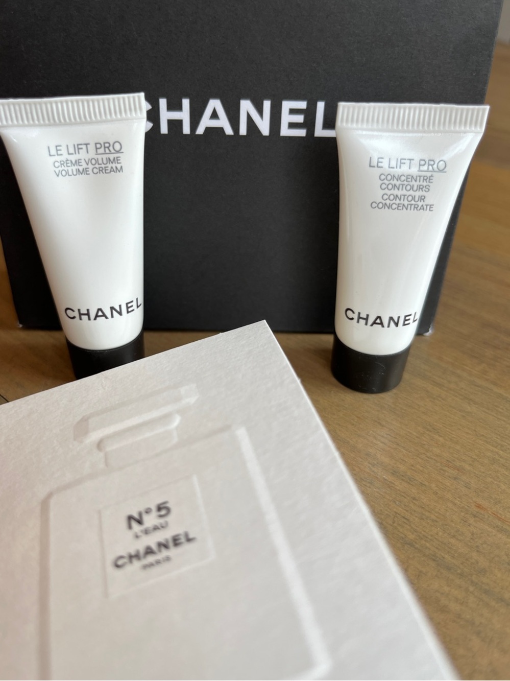 CHANEL N°5 Sample Set - Black & White - Picture 4 of 4